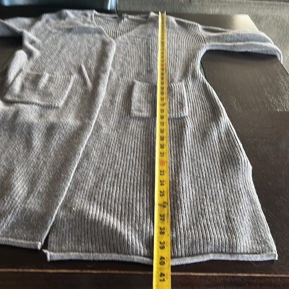 Long line open front cardigan with small balloon sleeves - Picture 10 of 10